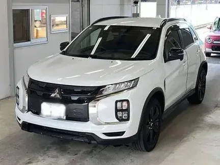 2022 MITSUBISHI RVR