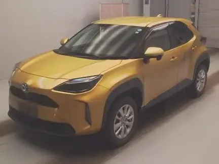 2022 TOYOTA YARIS CROSS