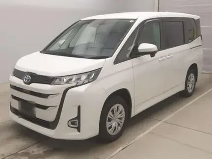 2023 TOYOTA NOAH