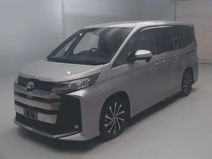 2023 TOYOTA NOAH
