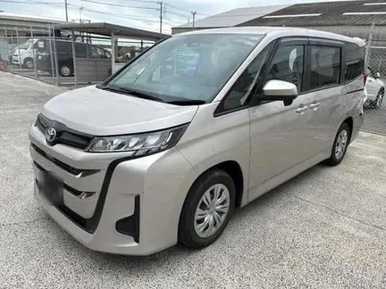 2023 TOYOTA NOAH