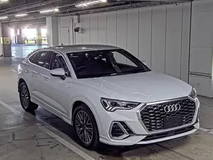 2022 AUDI Q3