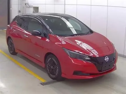 2023 NISSAN LEAF
