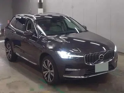 2022 VOLVO XC60