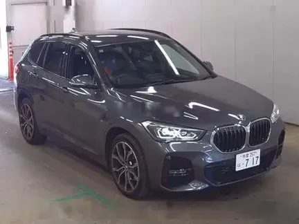 2022 BMW X1