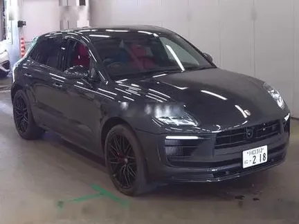 2023 PORSCHE MACAN