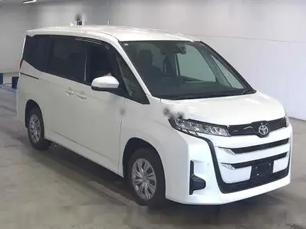2023 TOYOTA NOAH