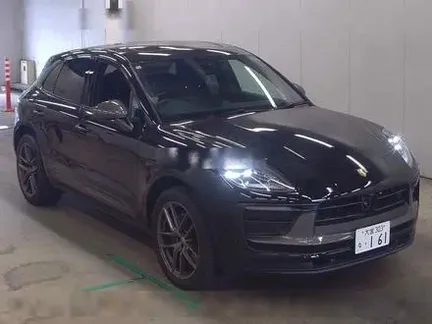 2024 PORSCHE MACAN