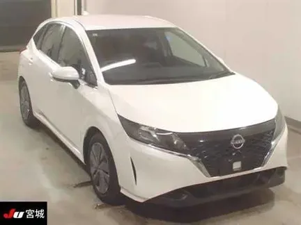 2022 NISSAN NOTE