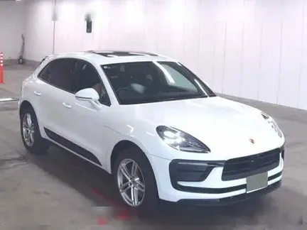 2023 PORSCHE MACAN
