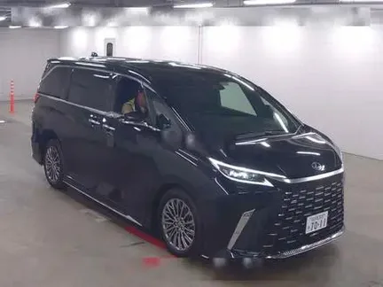 2024 LEXUS LM