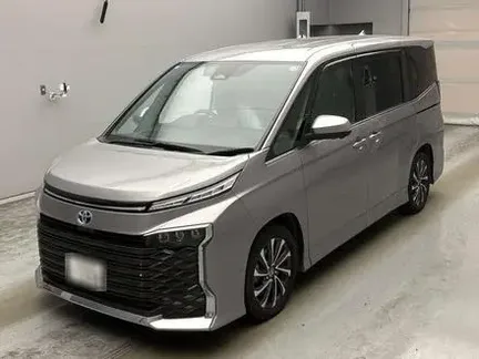 2024 TOYOTA VOXY