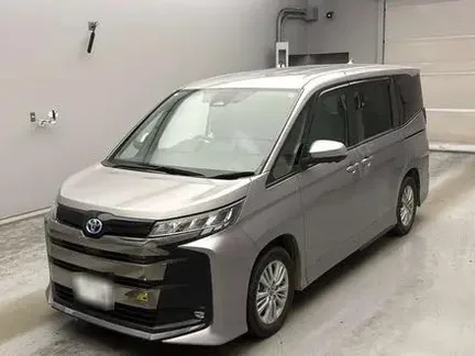 2023 TOYOTA NOAH