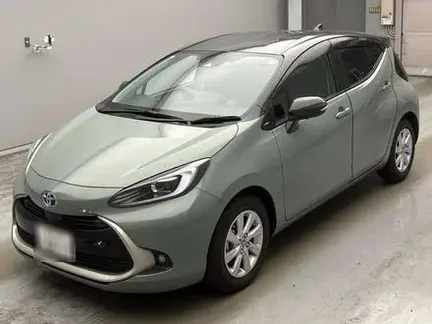 2024 TOYOTA AQUA