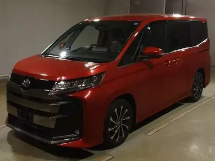 2023 TOYOTA NOAH