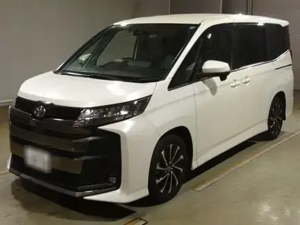 2024 TOYOTA NOAH