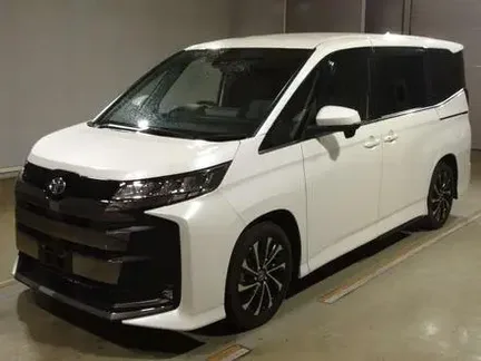 2023 TOYOTA NOAH