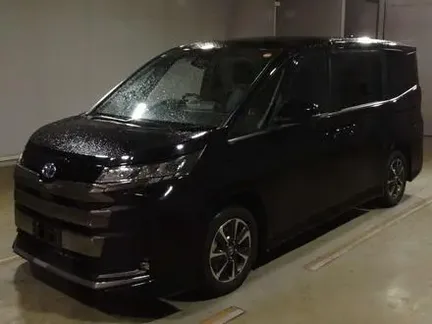 2023 TOYOTA NOAH