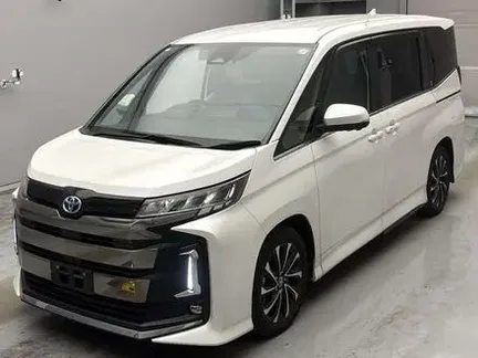 2024 TOYOTA NOAH
