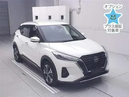 2022 NISSAN KICKS