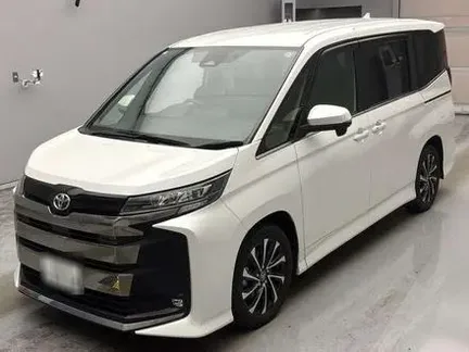 2023 TOYOTA NOAH