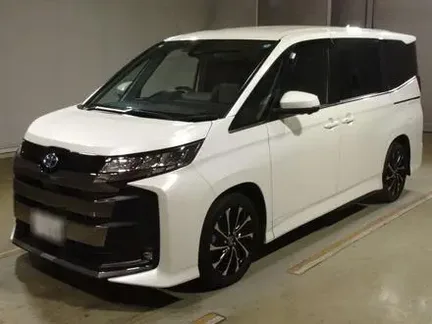 2023 TOYOTA NOAH