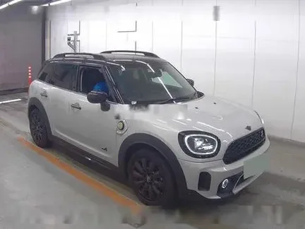 2022 MINI CROSSOVER