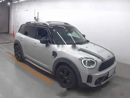 2022 MINI CROSSOVER