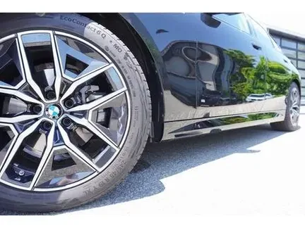 2024 BMW 5 SERIES