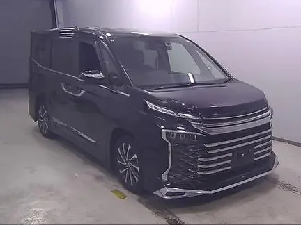2023 TOYOTA VOXY