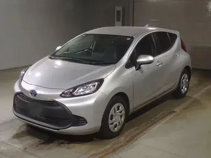 2022 TOYOTA AQUA