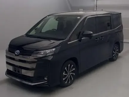 2023 TOYOTA NOAH