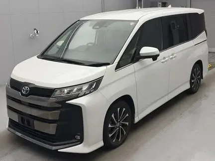 2023 TOYOTA NOAH