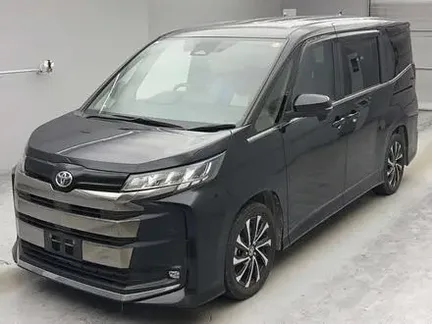 2023 TOYOTA NOAH
