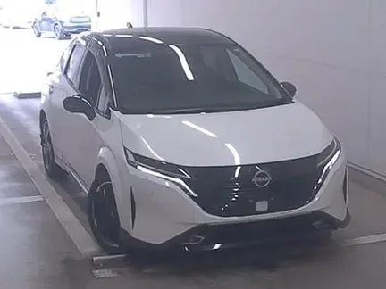 2024 NISSAN AURA
