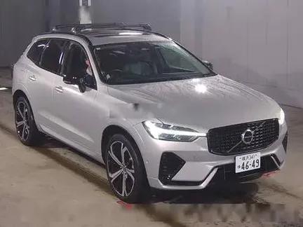 2023 VOLVO XC60