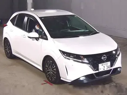 2022 NISSAN NOTE