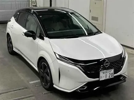 2022 NISSAN AURA