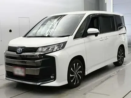 2023 TOYOTA NOAH