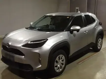 2022 TOYOTA YARIS CROSS