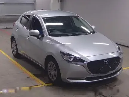 2022 MAZDA 2