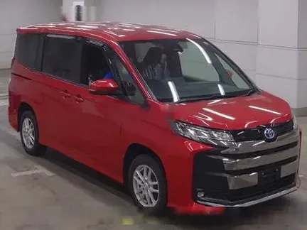 2023 TOYOTA NOAH