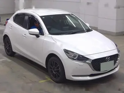 2022 MAZDA 2