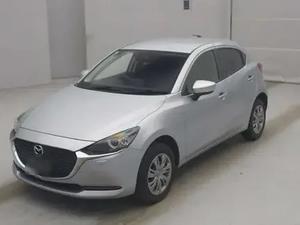2022 MAZDA 2