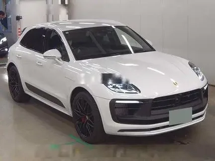 2023 PORSCHE MACAN