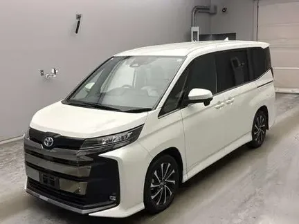 2023 TOYOTA NOAH