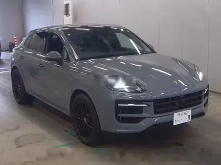 2024 PORSCHE CAYENNE