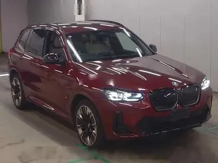2022 BMW IX3