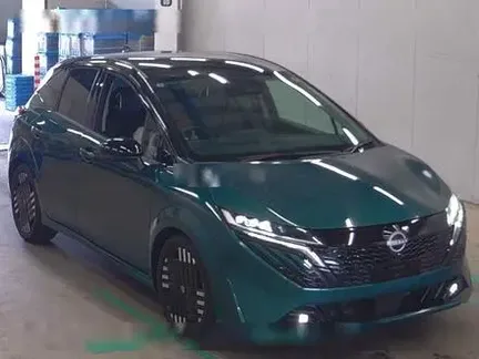 2025 NISSAN AURA