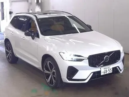 2025 VOLVO XC60